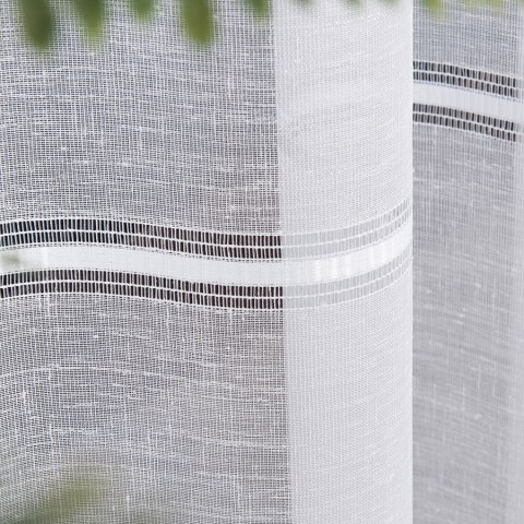 Firanka biała fantazyjna z ołowianką z błyskiem wys.300cm 016963 Firanka biała fantazyjna z ołowianką z błyskiem wys.300cm 016963
