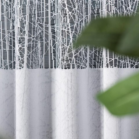 Firanka biała żakardowa pasowa, wys. 110cm 018352 Firanka biała żakardowa pasowa, wys. 110cm 018352