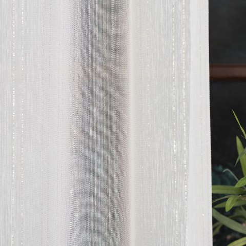 Firanka fantazyjna z ołowianką, wys. 300cm, kolor biały ze złotą nitką 318461/OLO/001/000300/1 Firanka fantazyjna z ołowianką, wys. 300cm, kolor biały ze złotą nitką 318461/OLO/001/000300/1