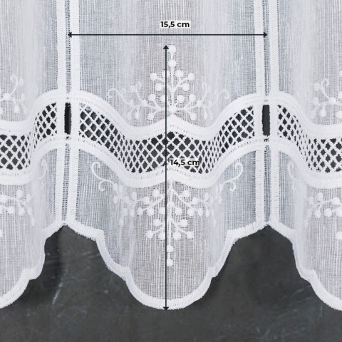 Zazdrostka haftowana panelowa ze wzorem na samym dole, wys. 90cm, kolor biały 044716/000/001/000090/1 Zazdrostka haftowana panelowa ze wzorem na samym dole, wys. 90cm, kolor biały 044716/000/001/000090/1