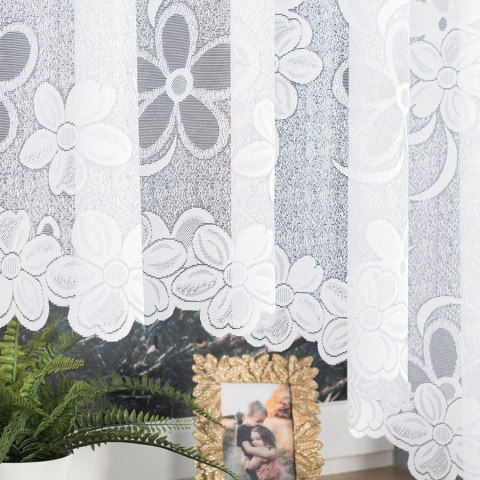 RENATA Firanka żakardowa gotowa, 400x175cm, kolor biały 049885/FBL/001/400175/1 RENATA Firanka żakardowa gotowa, 400x175cm, kolor biały 049885/FBL/001/400175/1