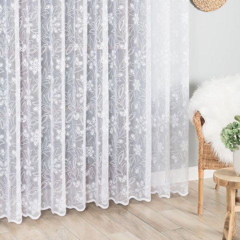 Firanka żakardowa ze wzorem po całości, wys. 250cm, kolor biały 107099/000/001/000250/1 Firanka żakardowa ze wzorem po całości, wys. 250cm, kolor biały 107099/000/001/000250/1