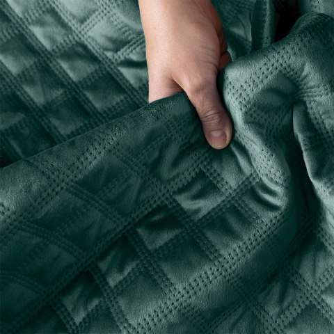 VELVI Narzuta dekoracyjna, 170x210cm, kolor 012 szmaragdowy zielony VELVI0/NAP/012/170210/1 VELVI Narzuta dekoracyjna, 170x210cm, kolor 012 szmaragdowy zielony VELVI0/NAP/012/170210/1