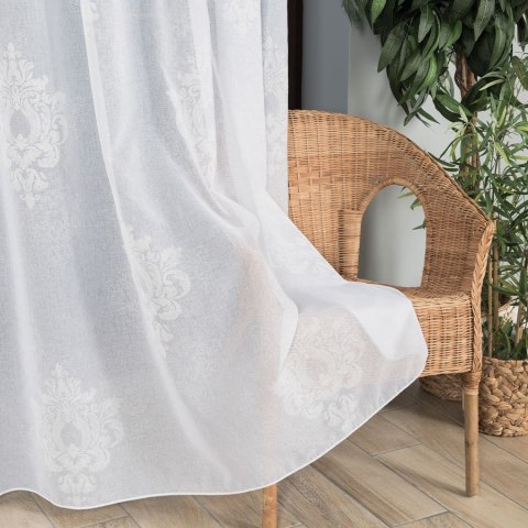 Firanka fantazyjna ze wzorem ornamentowym z ołowianką, wys. 290cm, kolor biały 100281/OLO/001/000290/1 Firanka fantazyjna ze wzorem ornamentowym z ołowianką, wys. 290cm, kolor biały 100281/OLO/001/000290/1
