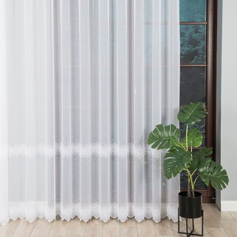 Firanka haftowana ze wzorem pasowym, wys. 280cm, kolor biały 112853/000/001/000280/1 Firanka haftowana ze wzorem pasowym, wys. 280cm, kolor biały 112853/000/001/000280/1