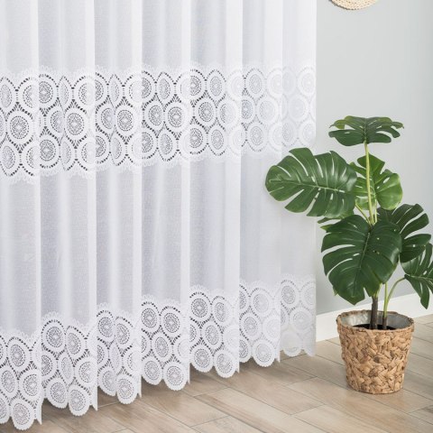Firanka żakardowa ze wzorem pasowym, wys. 250cm, kolor biały 107835/000/001/000250/1 Firanka żakardowa ze wzorem pasowym, wys. 250cm, kolor biały 107835/000/001/000250/1