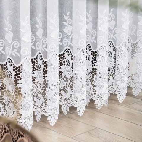 Firanka na markizecie, wys. 250cm, kolor biały 122625/433/001/000250/1 Firanka na markizecie, wys. 250cm, kolor biały 122625/433/001/000250/1