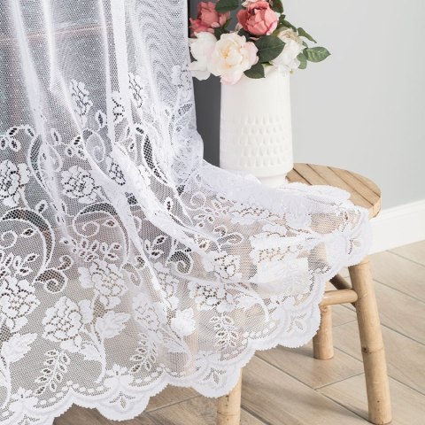 Firanka żakardowa ze wzorem pasowym, wys. 250cm, kolor biały 638085/000/001/000250/1 Firanka żakardowa ze wzorem pasowym, wys. 250cm, kolor biały 638085/000/001/000250/1