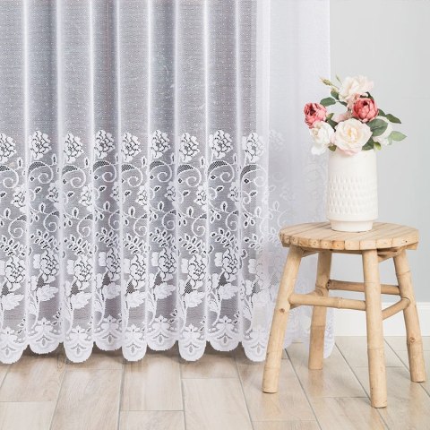 Firanka żakardowa ze wzorem pasowym, wys. 250cm, kolor biały 638085/000/001/000250/1 Firanka żakardowa ze wzorem pasowym, wys. 250cm, kolor biały 638085/000/001/000250/1