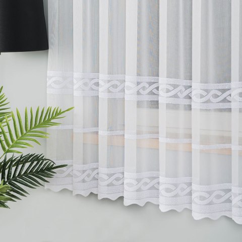 Firanka haftowana ze wzorem pasowym, wys. 180cm, kolor biały 123750/768/001/000180/1 Firanka haftowana ze wzorem pasowym, wys. 180cm, kolor biały 123750/768/001/000180/1