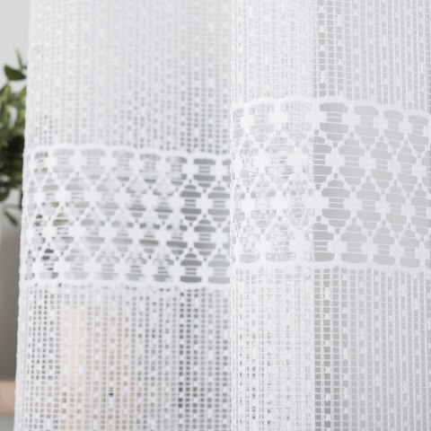Firanka żakardowa, pasowa, wys. 155cm, kolor biały 044165/000/001/000155/1 Firanka żakardowa, pasowa, wys. 155cm, kolor biały 044165/000/001/000155/1