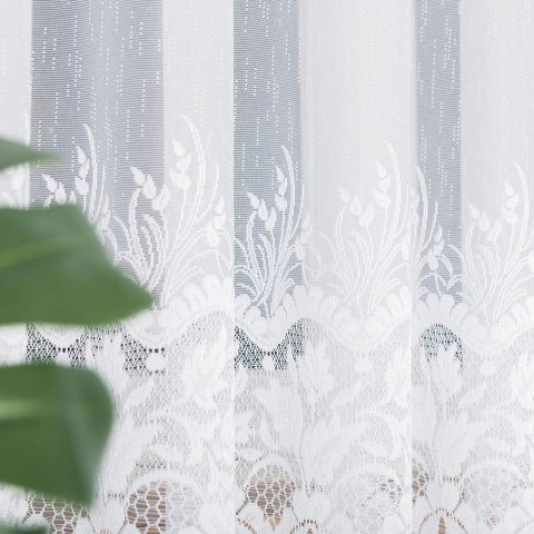 Firanka żakardowa ze wzorem na samym dole, wys. 180cm, kolor biały 018864/000/001/000180/1 Firanka żakardowa ze wzorem na samym dole, wys. 180cm, kolor biały 018864/000/001/000180/1