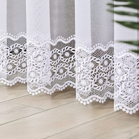 Firanka z aplikacją na markizecie, pasowa, wys. 250cm, kolor biały 009304/433/001/000250/1 Firanka z aplikacją na markizecie, pasowa, wys. 250cm, kolor biały 009304/433/001/000250/1