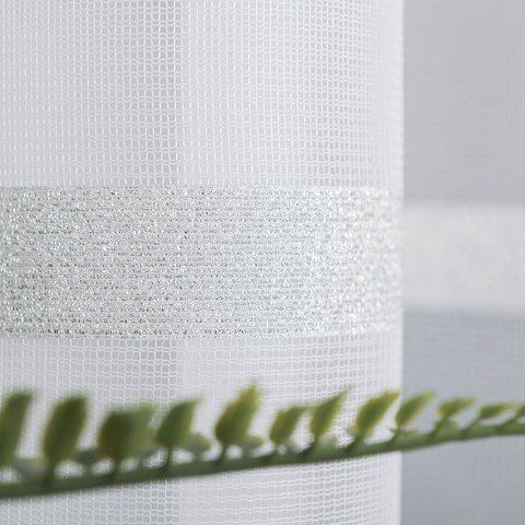 HALINA Firanka żakardowa gotowa, 160x400cm, kolor biały ze srebrnym lurexem 000383/FBP/003/400160/1 HALINA Firanka żakardowa gotowa, 160x400cm, kolor biały ze srebrnym lurexem 000383/FBP/003/400160/1