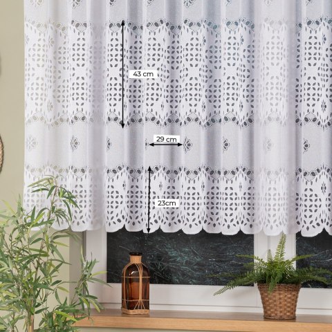 Firanka żakardowa ze wzorem pasowym, wys. 170cm, kolor biały 018999/000/001/000170/1 Firanka żakardowa ze wzorem pasowym, wys. 170cm, kolor biały 018999/000/001/000170/1