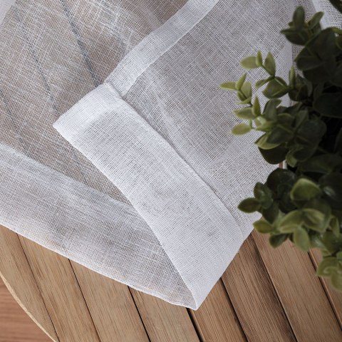 Firana gotowa na przelotkach, 140x250 cm, kolor biały 400009/FGP/001/140250/1 Firana gotowa na przelotkach, 140x250 cm, kolor biały 400009/FGP/001/140250/1