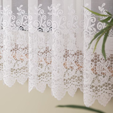 Firanka żakardowa ze wzorem pasowym, wys. 180cm, kolor biały 015327/000/001/000180/1 Firanka żakardowa ze wzorem pasowym, wys. 180cm, kolor biały 015327/000/001/000180/1