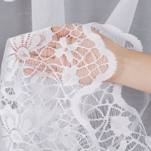 Firanka żakardowa ze wzorem pasowym, wys. 250cm, kolor biały 015286/000/001/000250/1 Firanka żakardowa ze wzorem pasowym, wys. 250cm, kolor biały 015286/000/001/000250/1