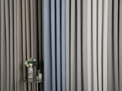 SUPER BLACKOUT Zasłona gotowa na przelotkach, 250x140cm, kolor 019 niebieski TD0022/ZGP/019/140250/1