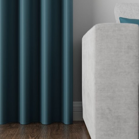 Zasłona gotowa typu blackout na przelotkach, 140x250 cm, kolor 228 petrol TD0015/ZGP/228/140250/1 Zasłona gotowa typu blackout na przelotkach, 140x250 cm, kolor 228 petrol TD0015/ZGP/228/140250/1