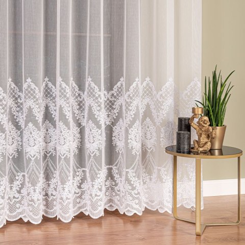 Firanka haftowana ze wzorem na samym dole, wys. 300cm, kolor biały 249769/768/001/000300/1 Firanka haftowana ze wzorem na samym dole, wys. 300cm, kolor biały 249769/768/001/000300/1