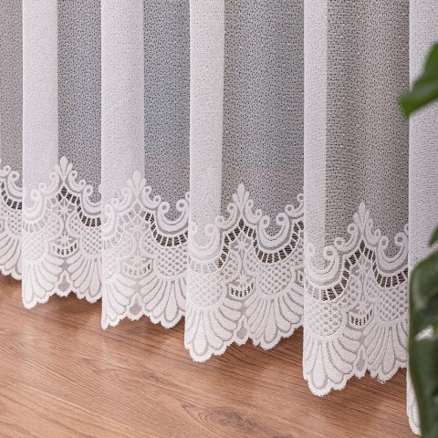 Firanka żakardowa, pasowa, wys. 250cm, kolor biały 361370/000/001/000250/1 Firanka żakardowa, pasowa, wys. 250cm, kolor biały 361370/000/001/000250/1