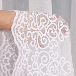 Firanka haftowana ze wzorem na samym dole, wys. 160cm, kolor biały 161198/768/001/000160/1