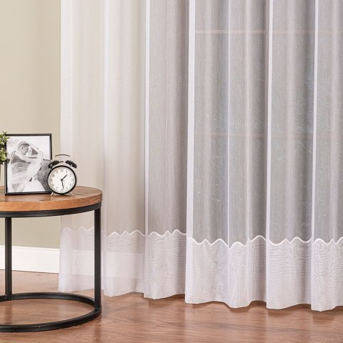 Firanka haftowana ze wzorem na samym dole, wys. 300cm, kolor biały z białym haftem 009504/768/001/000300/1 Firanka haftowana ze wzorem na samym dole, wys. 300cm, kolor biały z białym haftem 009504/768/001/000300/1