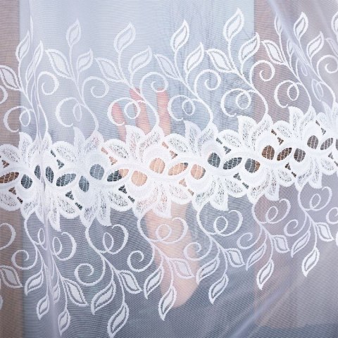 BASTIA Firanka żakardowa gotowa , 160x400cm, kolor biały 648107/FBP/001/400160/1 BASTIA Firanka żakardowa gotowa , 160x400cm, kolor biały 648107/FBP/001/400160/1