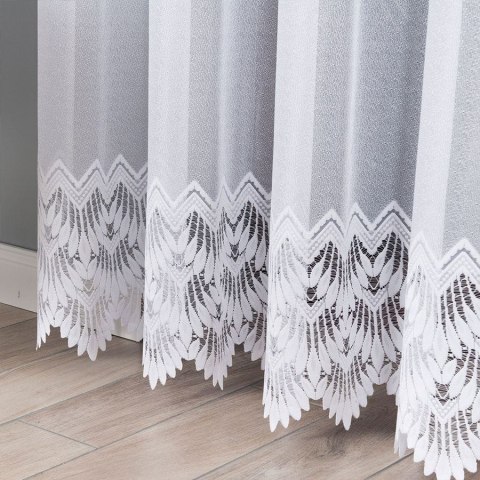 FELICJA Firanka żakardowa gotowa ze wzorem na samym dole , 250x300cm, kolor biały 018989/FBP/0 FELICJA Firanka żakardowa gotowa ze wzorem na samym dole , 250x300cm, kolor biały 018989/FBP/0