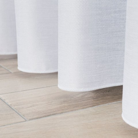 Firanka fantazyjna ze wzorem na samym dole z ołowianką, wys. 330cm, kolor 003 biały ze złotym pasem 000641/000/003/000330/1 Firanka fantazyjna ze wzorem na samym dole z ołowianką, wys. 330cm, kolor 003 biały ze złotym pasem 000641/000/003/000330/1
