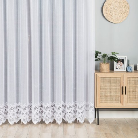 FELICJA Firanka żakardowa ze wzorem na samym dole, wys. 250cm, kolor biały 018989/000/001/000250/1 FELICJA Firanka żakardowa ze wzorem na samym dole, wys. 250cm, kolor biały 018989/000/001/000250/1