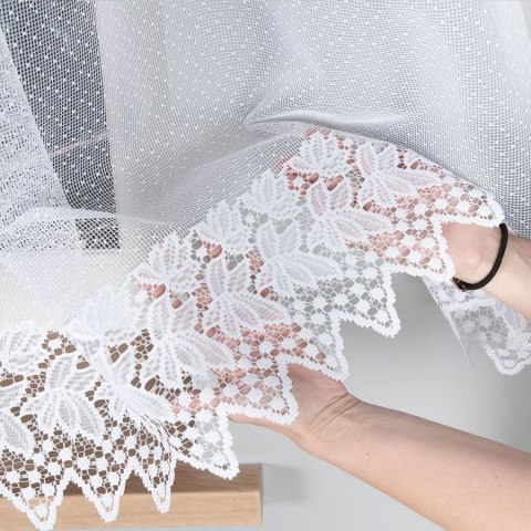 Firanka żakardowa, pasowa, wys. 150cm, kolor biały 004465/000/001/000150/1 Firanka żakardowa, pasowa, wys. 150cm, kolor biały 004465/000/001/000150/1
