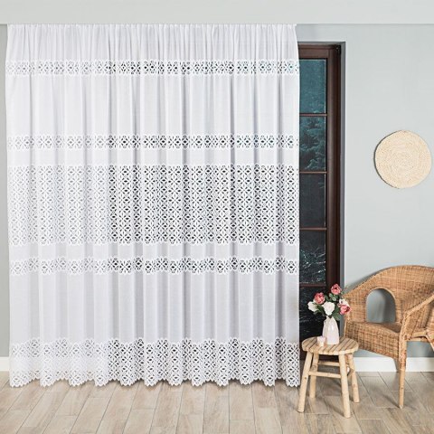 Firanka żakardowa ze wzorem pasowym, wys. 250cm, kolor biały 018869/000/001/000250/1 Firanka żakardowa ze wzorem pasowym, wys. 250cm, kolor biały 018869/000/001/000250/1