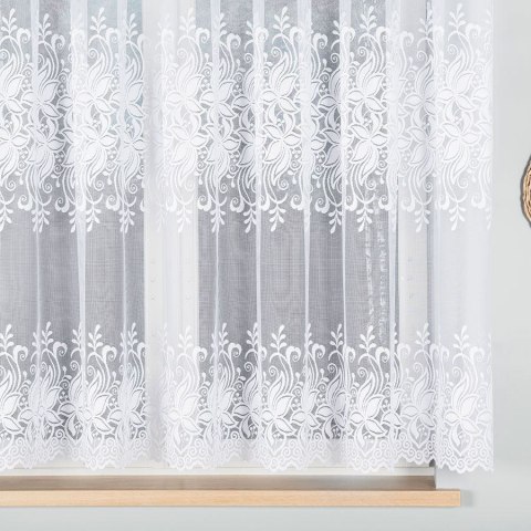 Firanka żakardowa ze wzorem pasowym, wys. 160cm, kolor biały 018227/000/001/000160/1 Firanka żakardowa ze wzorem pasowym, wys. 160cm, kolor biały 018227/000/001/000160/1