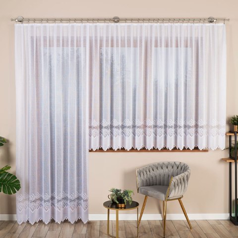 MODESTA Firanka żakardowa gotowa, 250x200cm, kolor biały 017173/FBP/001/200250/1 MODESTA Firanka żakardowa gotowa, 250x200cm, kolor biały 017173/FBP/001/200250/1