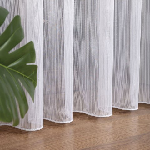 Firanka fantazyja ze srebną, błyszczącą nitką, wys. 300cm, kolor biały 001238/OLO/001/000300/1 Firanka fantazyja ze srebną, błyszczącą nitką, wys. 300cm, kolor biały 001238/OLO/001/000300/1
