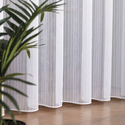 Firanka fantazyja ze złotą, błyszczącą nitką, wys. 300cm, kolor biały 001238/OLO/004/000300/1 Firanka fantazyja ze złotą, błyszczącą nitką, wys. 300cm, kolor biały 001238/OLO/004/000300/1