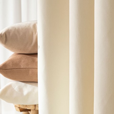 MILAS SOFT Zasłona gotowa na przelotkach, 250x140cm, kolor 002 kremowy MILAS1/ZGP/002/140250/1 MILAS SOFT Zasłona gotowa na przelotkach, 250x140cm, kolor 002 kremowy MILAS1/ZGP/002/140250/1