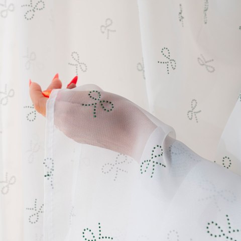 RIBBON Firana gotowa na woalu w diamentowe kokardki, na taśmie z ołowianką, 250x140cm, kolor 003 biały.