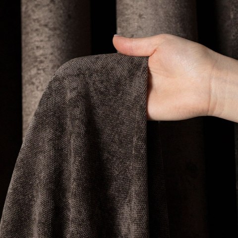 SOFT Zasłona gotowa na przelotkach, 140x260cm, kolor 009 ciemny chłodny brązowy TD0035/ZGP/009/140260/1 SOFT Zasłona gotowa na przelotkach, 140x260cm, kolor 009 ciemny chłodny brązowy TD0035/ZGP/009/140260/1