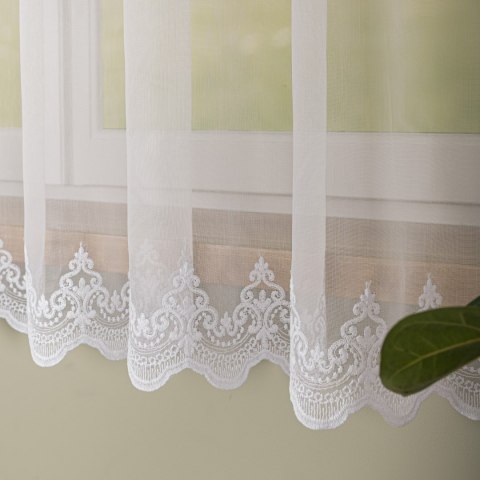 Firanka haftowana pasowa, wys.170cm, kolor biały FH0040/768/001/000170/1