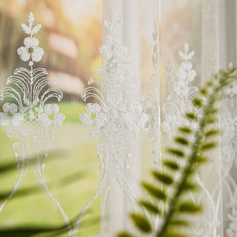 Firanka haftowana z samym dołem, wys. 170cm, kolor 010 offwhite FH0036/020/010/000170/1