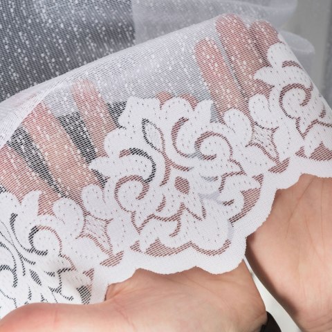 Firanka żakardowa ze wzorem na samym dole, wys. 160cm, kolor biały 023405/000/001/000160/1