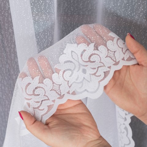 Firanka żakardowa ze wzorem na samym dole, wys. 230cm, kolor biały 023405/000/001/000230/1